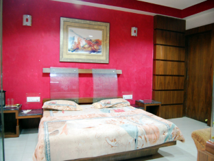 Hotel Meera Chittorgarh Eksteriør bilde